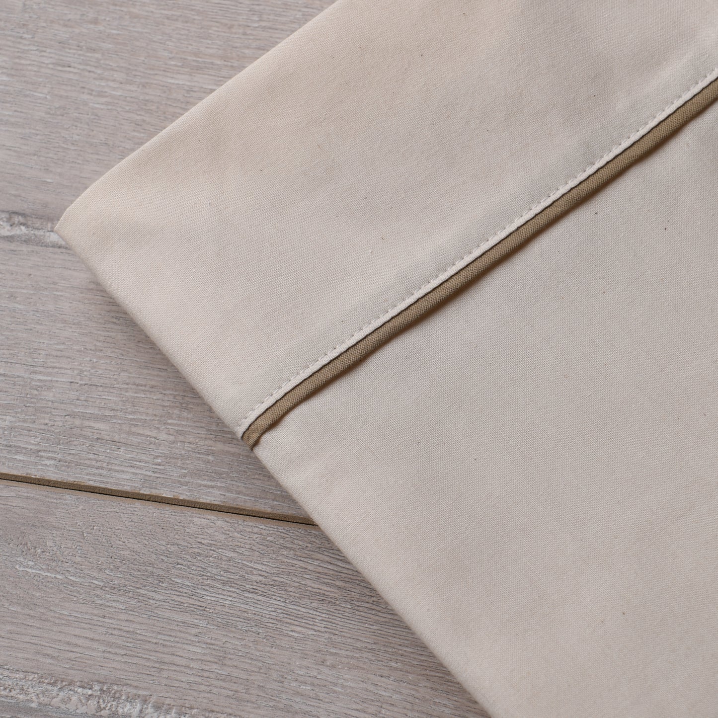 The Cook Sheet Set: Natural/Khaki